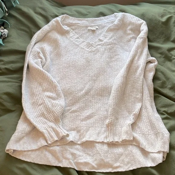 American Eagle over sized grey sweater - Picture 2 of 2